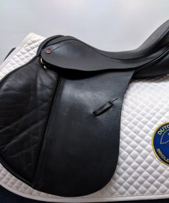 Albion K2 Jumping Saddle in black leather