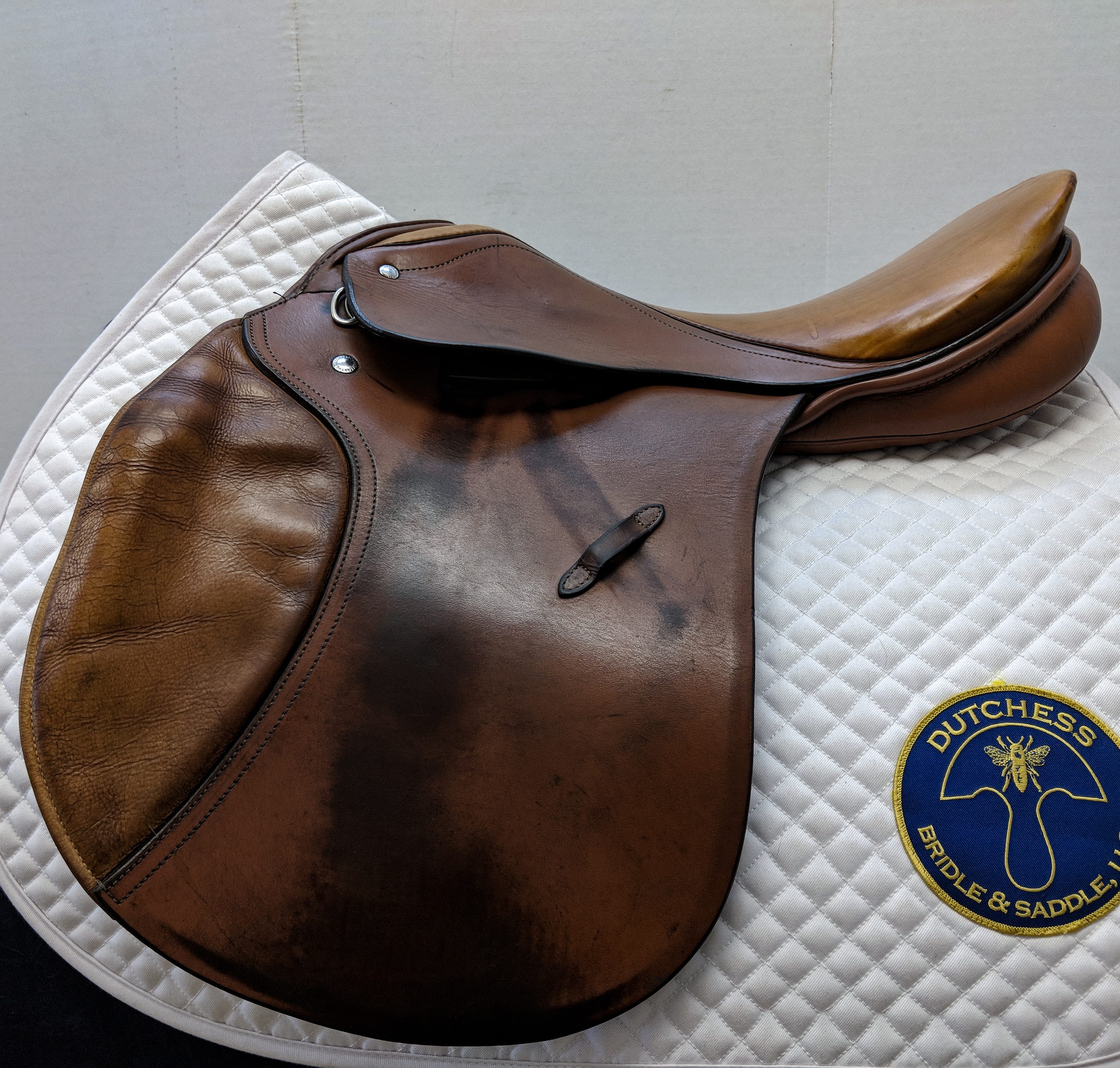 passier saddle serial number