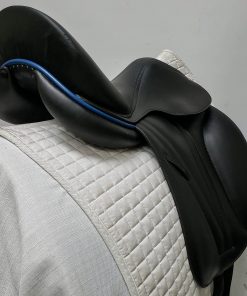 Butet Monoflap Dressage 0950 Cantle Seat Detail