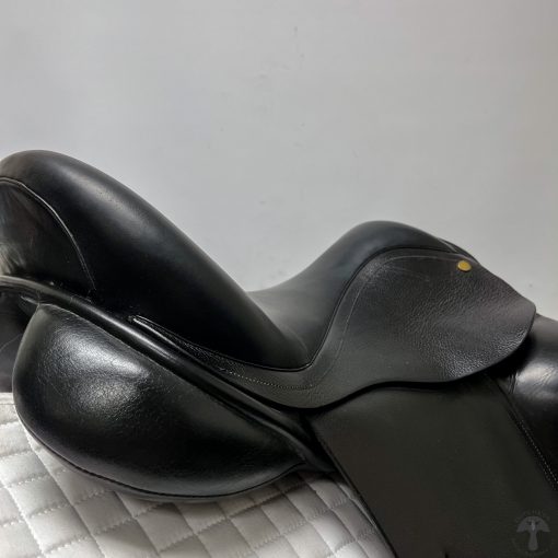 2019 Detente Argus Dressage Angled Cantle & Seat